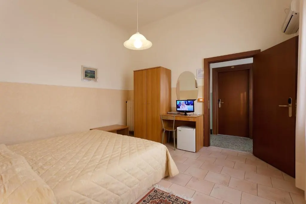 Parking Hotel Giardino Livorno