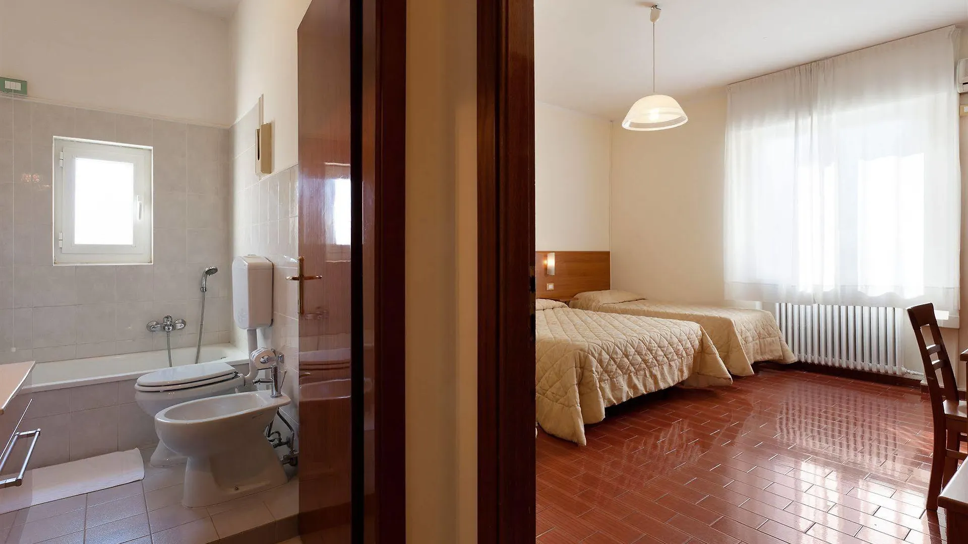 Parking Hotel Giardino Livorno