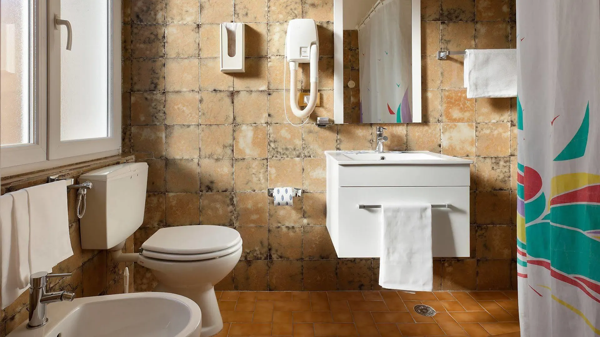 Parking Hotel Giardino Livourne 3*,