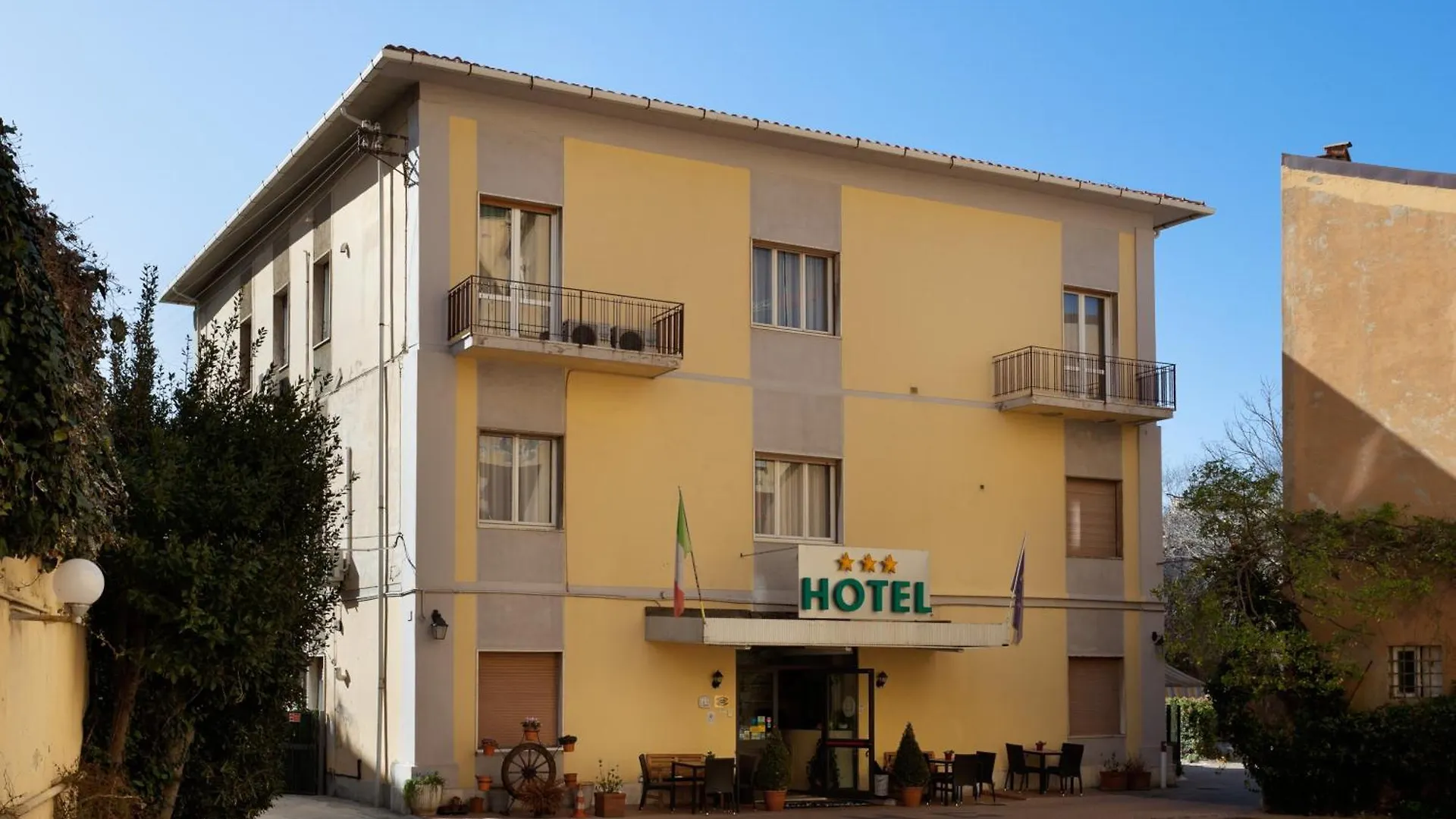 Parking Hotel Giardino Livorno